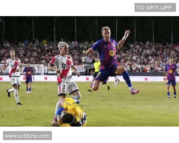 巴萨与尤文图斯经典对决回顾赛场精彩瞬间与战术分析